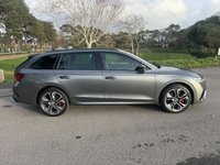 USED 2022 22 SKODA OCTAVIA 1.4 TSI iV 13kWh vRS Estate 5dr Petrol Plug-in Hybrid DSG Euro 6 (s/s) (245 ps) NEW SHAPE VRS ESTATE