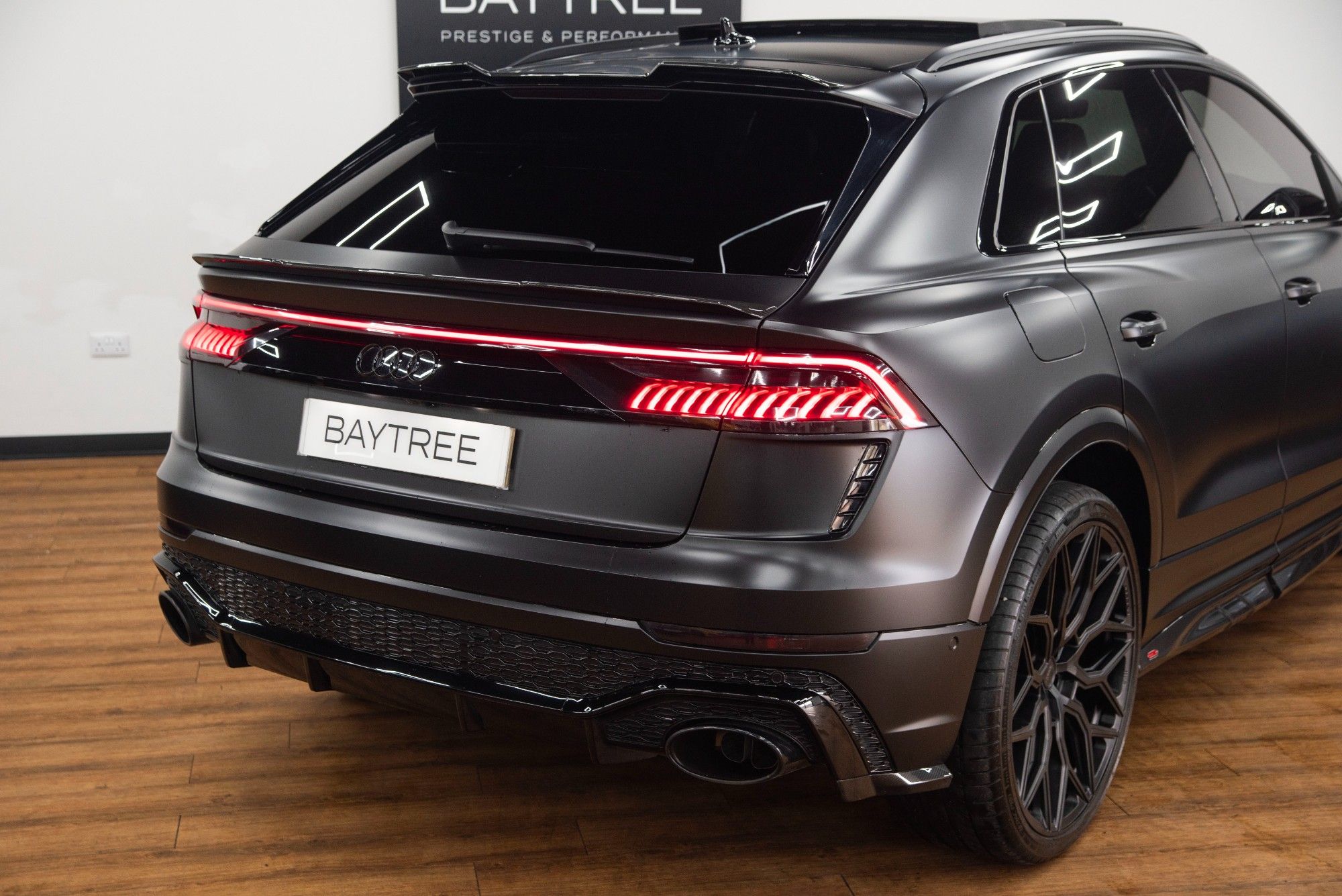 USED 2023 23 AUDI RSQ8 4.0 TFSI V8 Vorsprung  