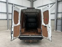 USED 2019 19 IVECO DAILY 2.3D HPI 14V 35S 3520 136PS AUTO MWB BUSINESS - NO VAT 1 OWNER, 1 YEARS MOT, BIG SPEC
