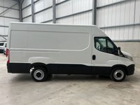 USED 2019 19 IVECO DAILY 2.3D HPI 14V 35S 3520 136PS AUTO MWB BUSINESS - NO VAT 1 OWNER, 1 YEARS MOT, BIG SPEC