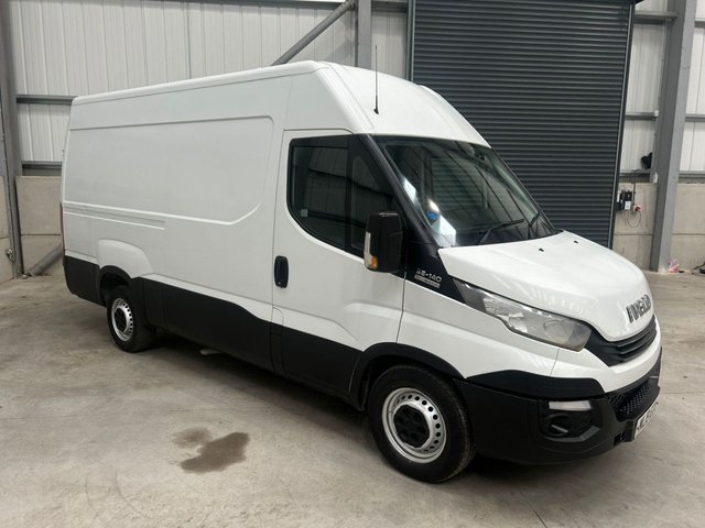 View our IVECO DAILY