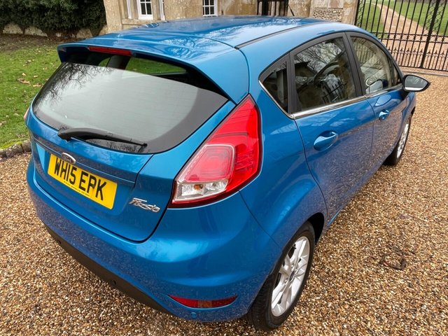 2015 FORD FIESTA 1.25 Zetec Euro 6 5dr - Photo 3