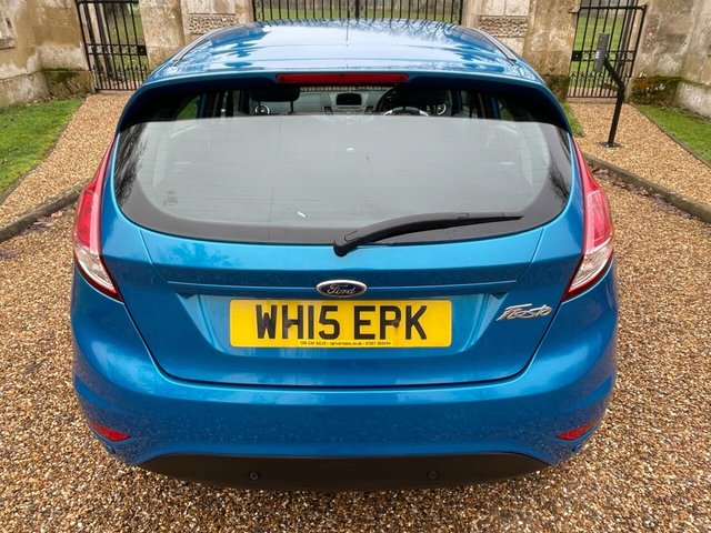 2015 FORD FIESTA 1.25 Zetec Euro 6 5dr - Photo 4