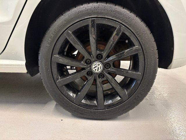 2015 Volkswagen Polo 1L SE Design 5dr - Photo 10