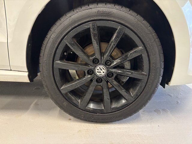 2015 Volkswagen Polo 1L SE Design 5dr - Photo 12