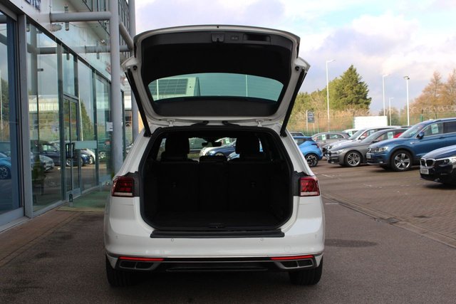 2021 VOLKSWAGEN PASSAT 2.0 TDI EVO R-Line Estate 5dr Diesel DSG Euro 6 (s/s) (150 ps) - Photo 7