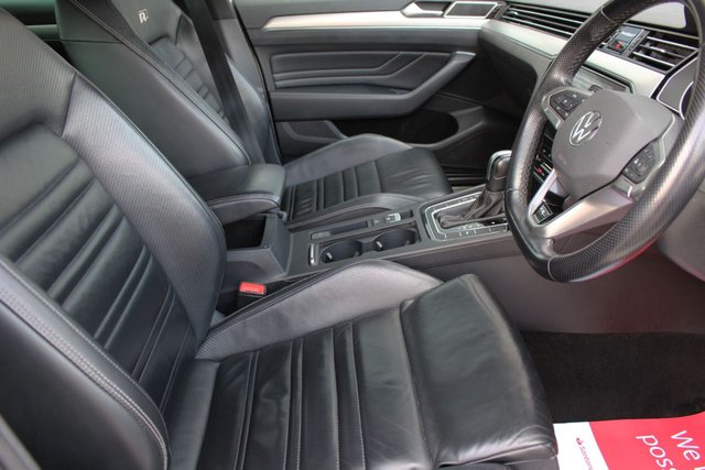 2021 VOLKSWAGEN PASSAT 2.0 TDI EVO R-Line Estate 5dr Diesel DSG Euro 6 (s/s) (150 ps) - Photo 11