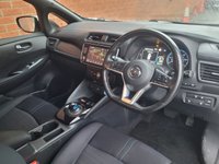 USED 2019 69 NISSAN LEAF 40kWh Acenta Hatchback 5dr Electric Auto (150 ps) SAT NAV  REAR CAMERA  2 CABLES