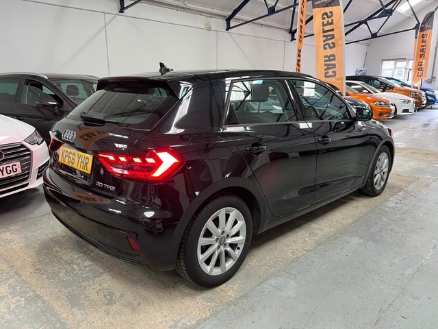 2018 Audi A1 - Photo 7