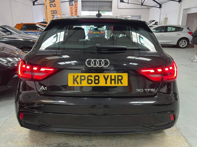 2018 Audi A1 - Photo 9