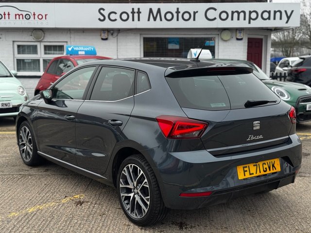 2021 SEAT IBIZA - Photo 2