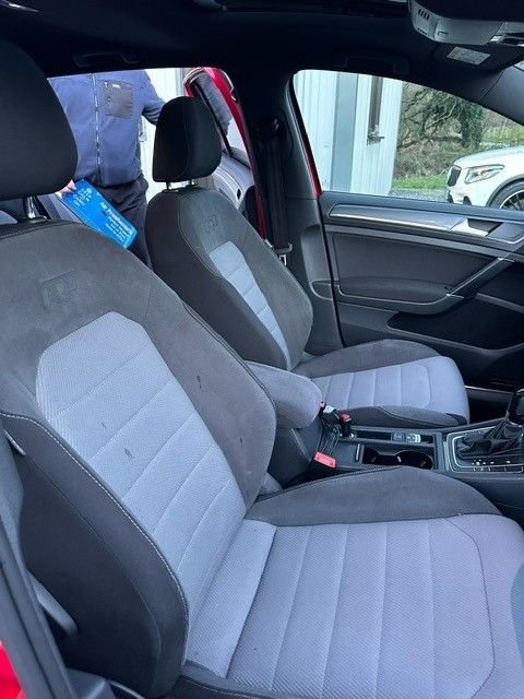 2016 VOLKSWAGEN GOLF 2016 2.0 TDI BlueMotion Tech R-Line Edition Hatchback 5dr Diesel DSG Euro 6 (s/s) (150 ps) - Photo 7