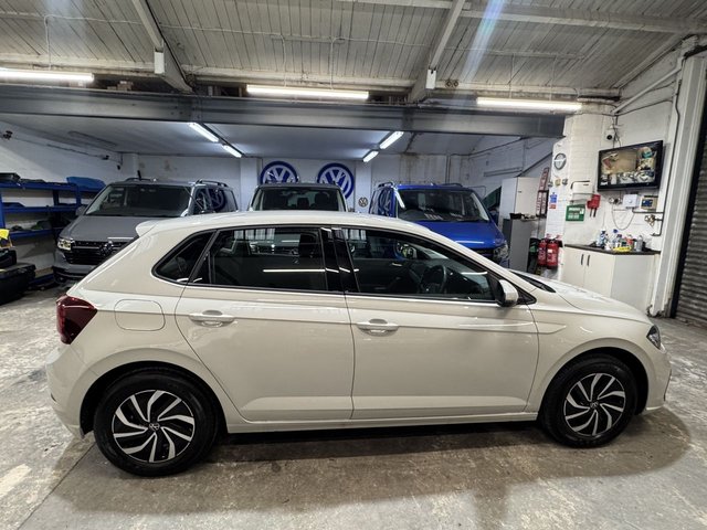 2024 VOLKSWAGEN POLO - Photo 7