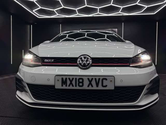 View our VOLKSWAGEN GOLF