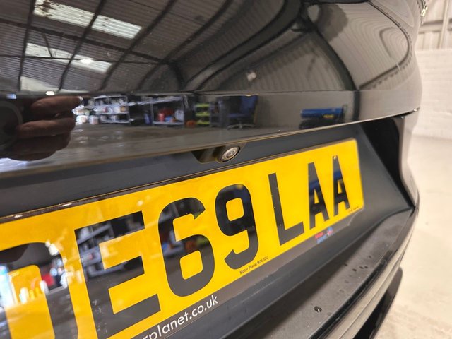 2020 Jaguar I-Pace - Photo 9