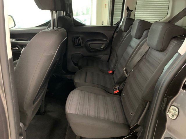 2022 Vauxhall Combo Life 1.5L Se 5dr - Photo 7