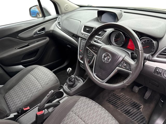 2016 VAUXHALL MOKKA 1.6i Exclusiv SUV 5dr Petrol Manual 2WD Euro 6 (s/s) (115 ps) - Photo 7