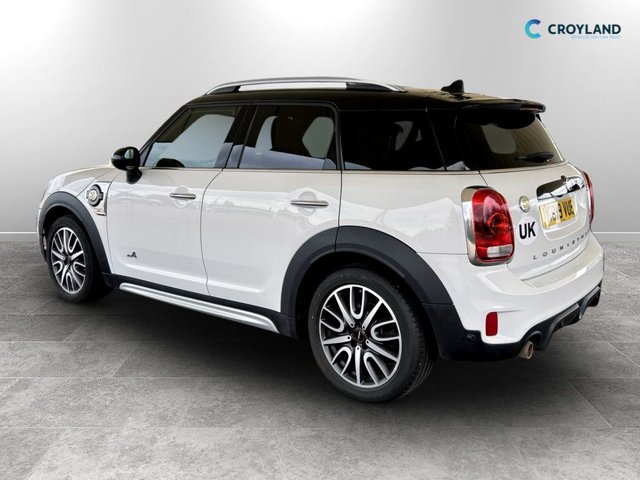 View our MINI COUNTRYMAN