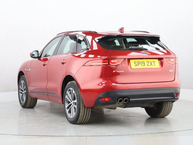 2019 Jaguar F-Pace 2L R-Sport 5dr - Photo 7
