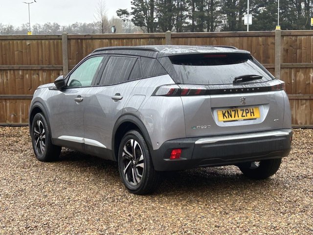 2021 PEUGEOT E-2008 - Photo 3