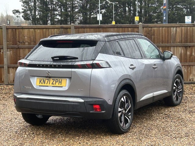 2021 PEUGEOT E-2008 - Photo 7