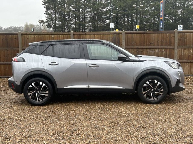 2021 PEUGEOT E-2008 - Photo 5