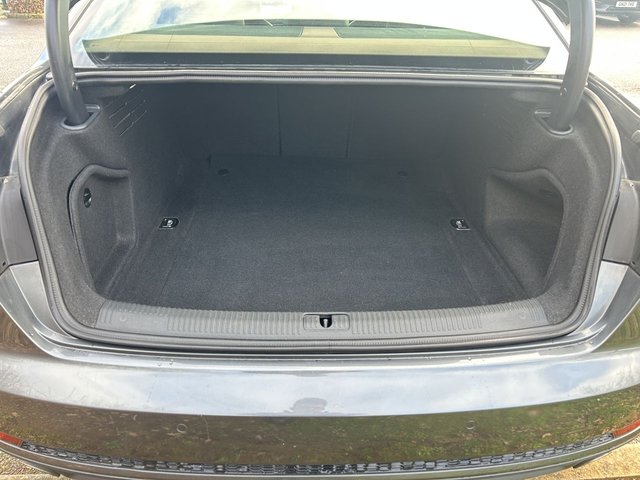 2016 AUDI A4 - Photo 11