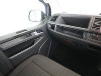 USED 2019 19 VOLKSWAGEN TRANSPORTER SHUTTLE 2.0 TDI SE Minibus Double Cab 5dr Diesel DSG FWD LWB Euro 6 (s/s) (150 ps) **9 SEATER DIESEL AUTOMATIC**LWB