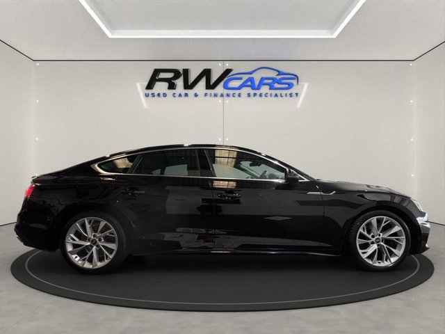 2022 Audi A5 2L Sport 5dr - Photo 7