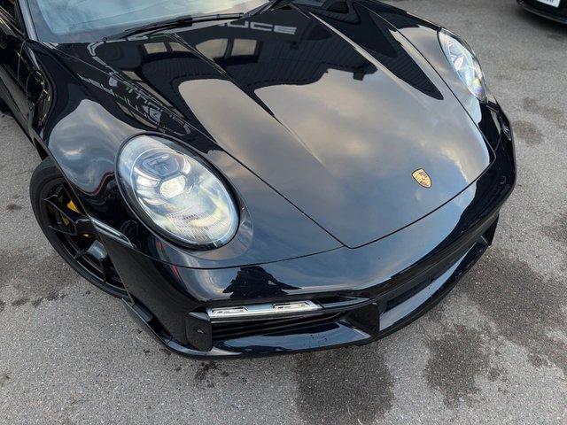 2022 PORSCHE 911 - Photo 9