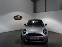USED 2025 25 MINI HATCH COOPER 1.5C Classic Hatchback 3dr Petrol Steptronic Euro 6 (s/s) (156 ps) SAT NAV CRUISE H/STEERING WHEEL CAMERA NEW SHAPE STUNNING