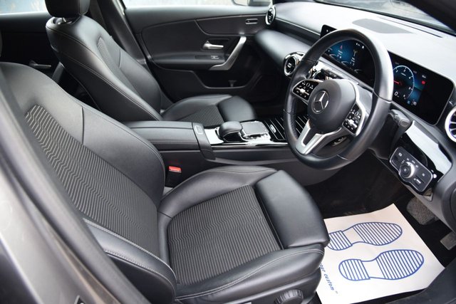 2018 Mercedes-Benz A-CLASS - Photo 2