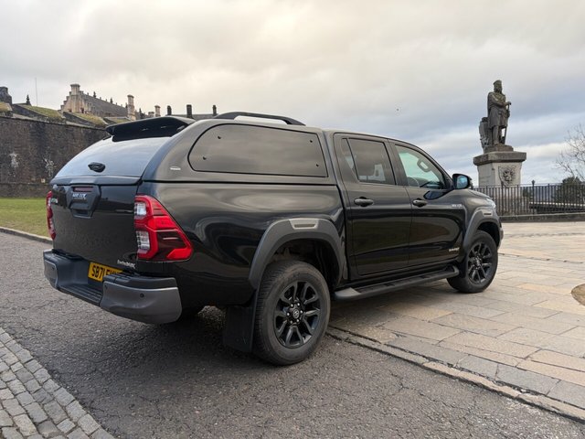 2022 TOYOTA HI-LUX 2.8 D-4D Invincible X Pickup Double Cab 4dr Diesel Manual 4WD Euro 6 (s/s) (204 ps) - Photo 9