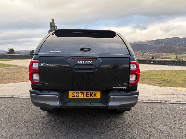 2022 TOYOTA HI-LUX 2.8 D-4D Invincible X Pickup Double Cab 4dr Diesel Manual 4WD Euro 6 (s/s) (204 ps) - Photo 8