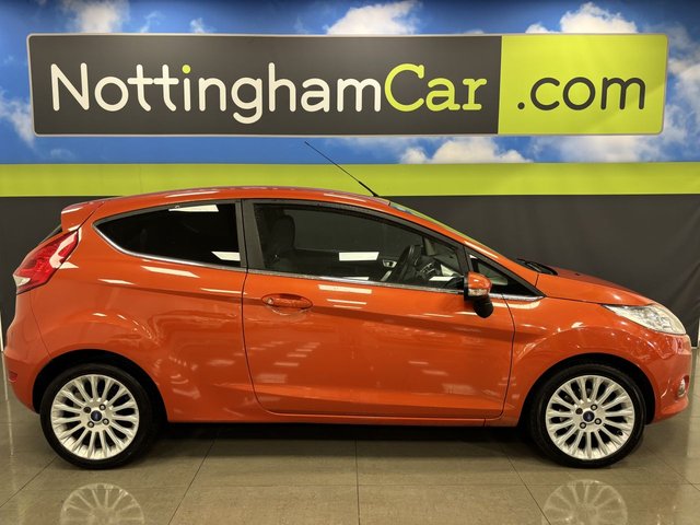 2012 Ford Fiesta 1.4L Titanium 3dr - Photo 9