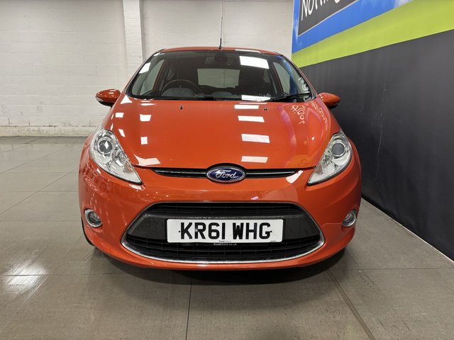2012 Ford Fiesta 1.4L Titanium 3dr - Photo 3