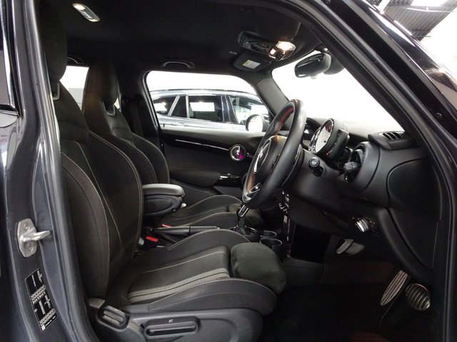 2019 MINI HATCH 2.0 Cooper S Sport Hatchback 5dr Petrol Steptronic Euro 6 (s/s) (192 ps) - Photo 7