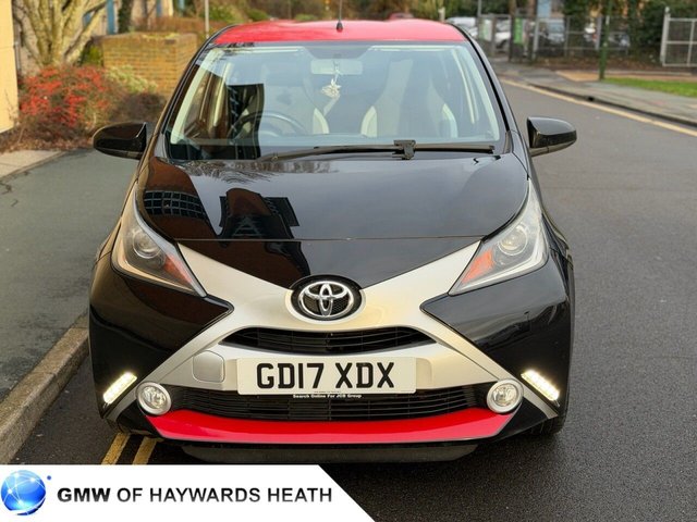 2017 TOYOTA AYGO - Photo 4
