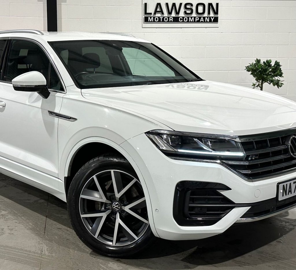 USED 2020 70 VOLKSWAGEN TOUAREG 3.0 TDI V6 R-Line SUV 5dr Diesel Tiptronic 4Motion Euro 6 (s/s) (231 ps) 