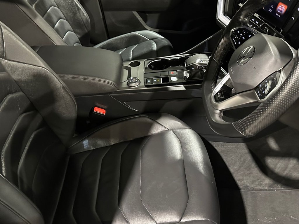 USED 2020 70 VOLKSWAGEN TOUAREG 3.0 TDI V6 R-Line SUV 5dr Diesel Tiptronic 4Motion Euro 6 (s/s) (231 ps) 