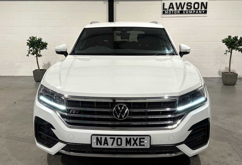 USED 2020 70 VOLKSWAGEN TOUAREG 3.0 TDI V6 R-Line SUV 5dr Diesel Tiptronic 4Motion Euro 6 (s/s) (231 ps) 