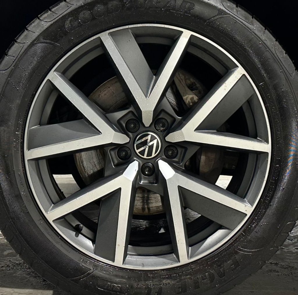 USED 2020 70 VOLKSWAGEN TOUAREG 3.0 TDI V6 R-Line SUV 5dr Diesel Tiptronic 4Motion Euro 6 (s/s) (231 ps) 