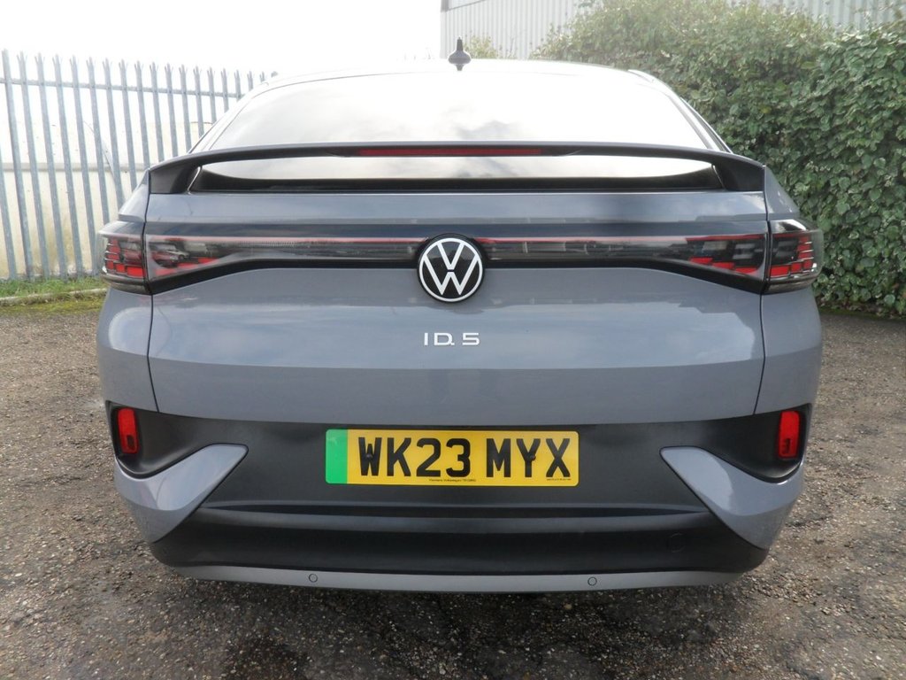 USED 2023 23 VOLKSWAGEN ID.5 Pro 77kWh Style SUV 5dr Electric Auto (174 ps) Heated Seats And Steering Wheel