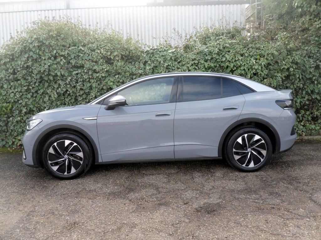 USED 2023 23 VOLKSWAGEN ID.5 Pro 77kWh Style SUV 5dr Electric Auto (174 ps) Heated Seats And Steering Wheel