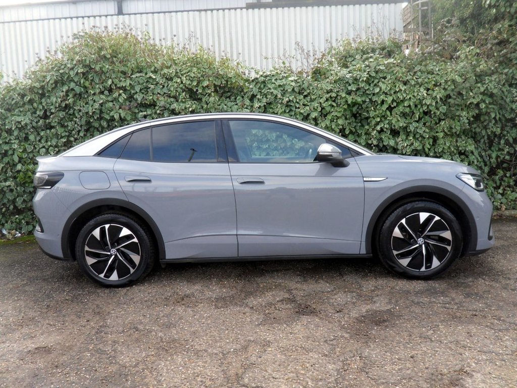 USED 2023 23 VOLKSWAGEN ID.5 Pro 77kWh Style SUV 5dr Electric Auto (174 ps) Heated Seats And Steering Wheel