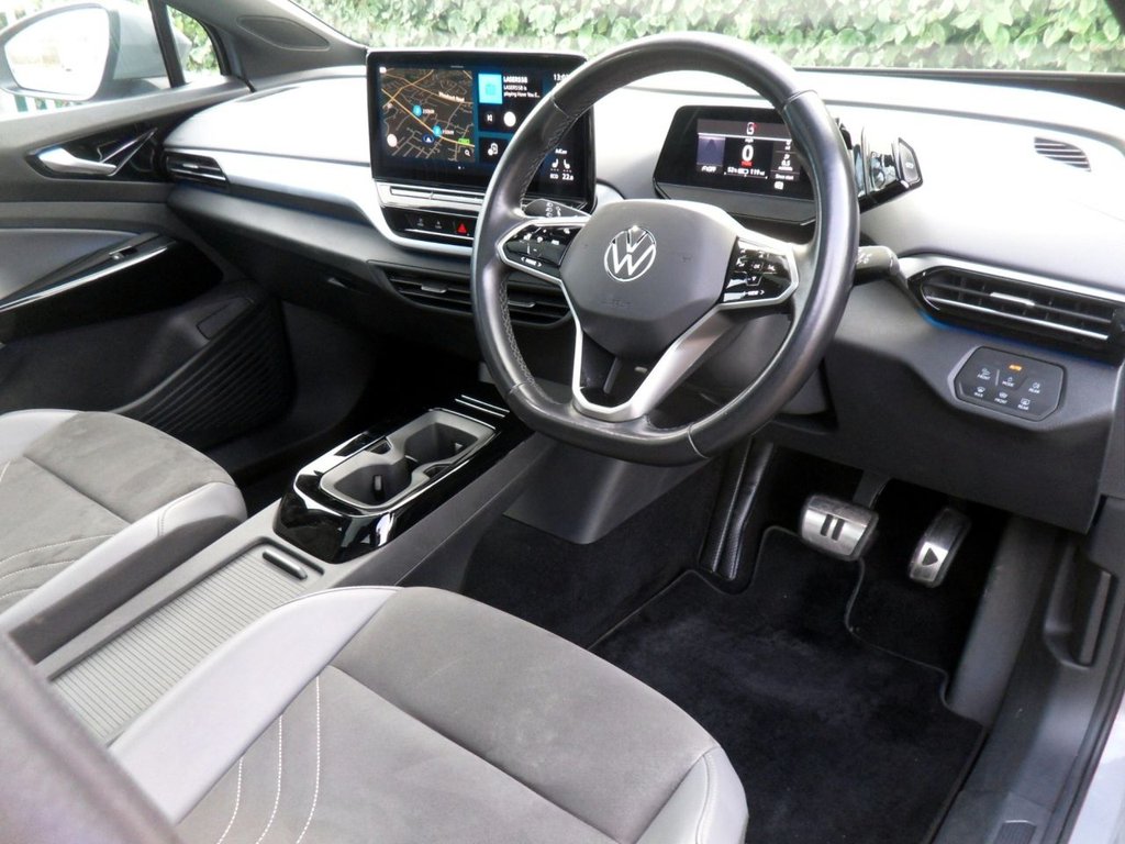 USED 2023 23 VOLKSWAGEN ID.5 Pro 77kWh Style SUV 5dr Electric Auto (174 ps) Heated Seats And Steering Wheel