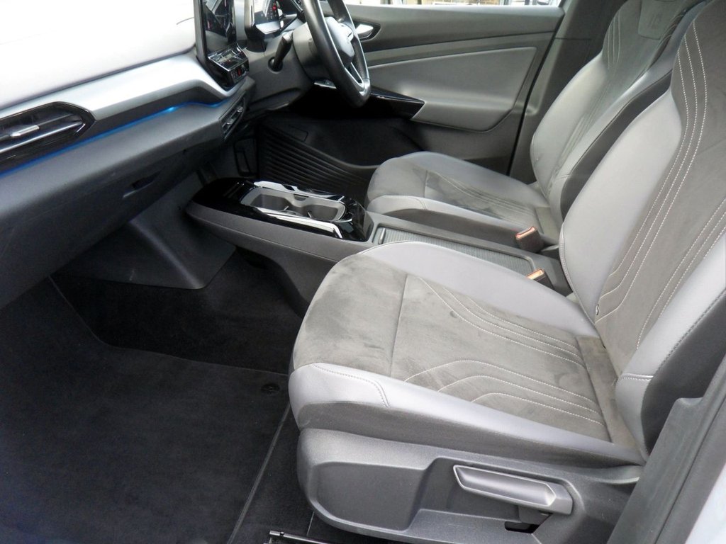 USED 2023 23 VOLKSWAGEN ID.5 Pro 77kWh Style SUV 5dr Electric Auto (174 ps) Heated Seats And Steering Wheel