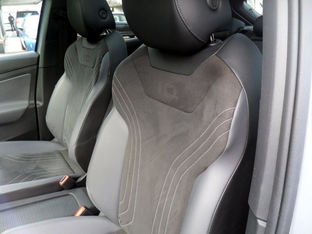 USED 2023 23 VOLKSWAGEN ID.5 Pro 77kWh Style SUV 5dr Electric Auto (174 ps) Heated Seats And Steering Wheel