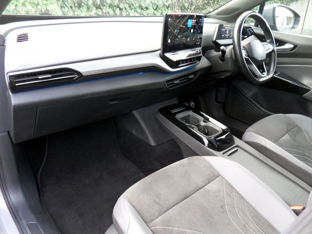 USED 2023 23 VOLKSWAGEN ID.5 Pro 77kWh Style SUV 5dr Electric Auto (174 ps) Heated Seats And Steering Wheel