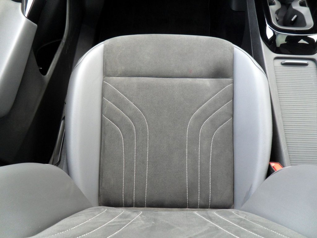 USED 2023 23 VOLKSWAGEN ID.5 Pro 77kWh Style SUV 5dr Electric Auto (174 ps) Heated Seats And Steering Wheel